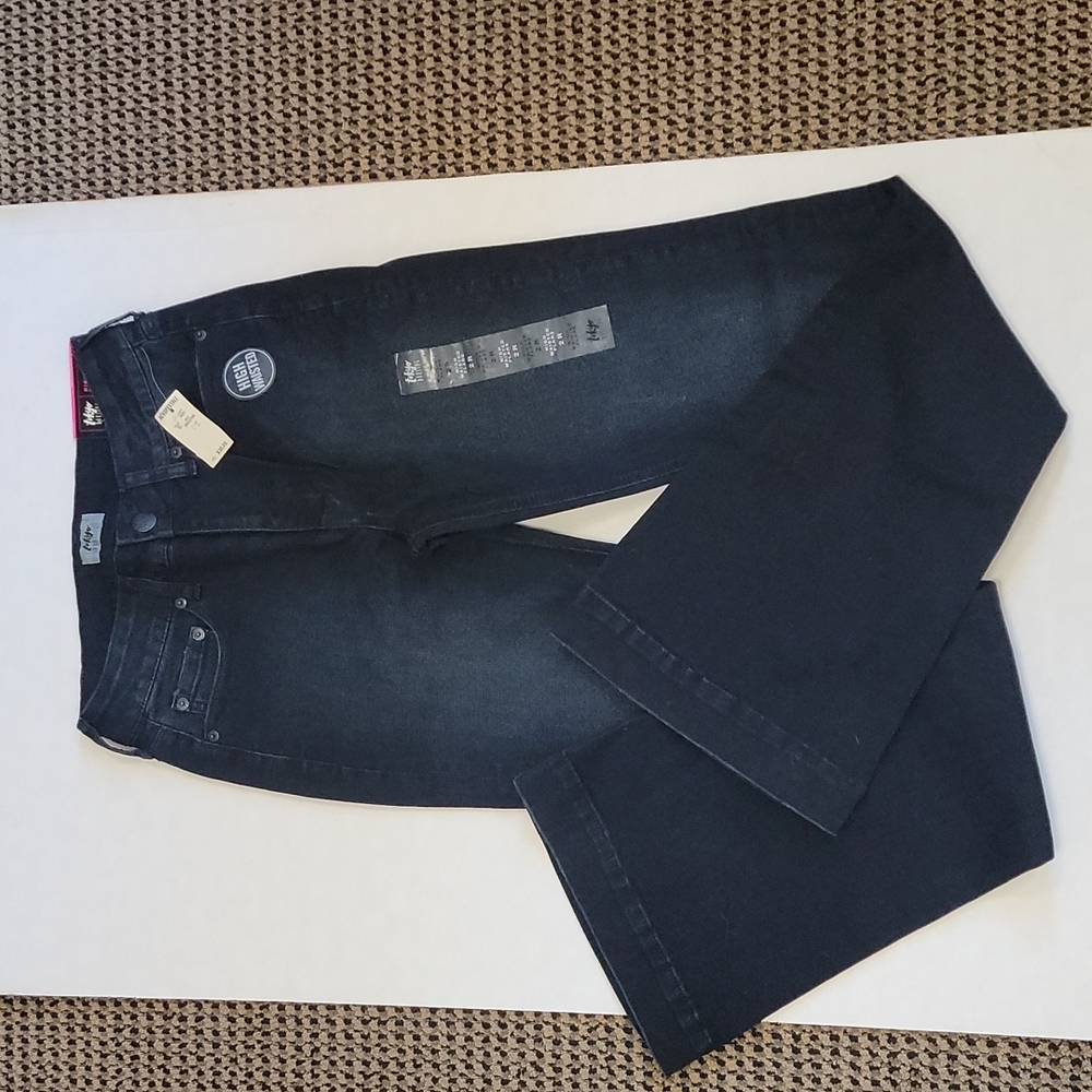 NWT High Waisted Flare Pants 4 Long